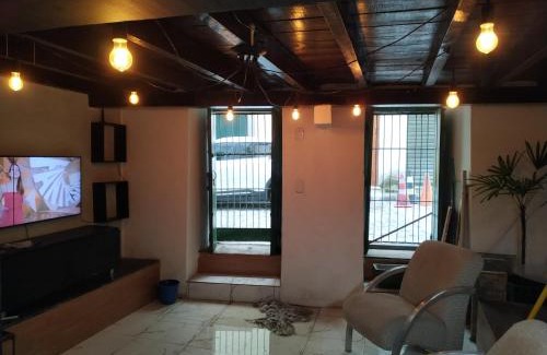 Pelourinho House | Budget-Friendly Centro do Pelourinho: Family & Pet Friendly