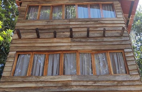 Catemaco House | Pet-Friendly Retreat at Centro Ecoturistico Cabañas