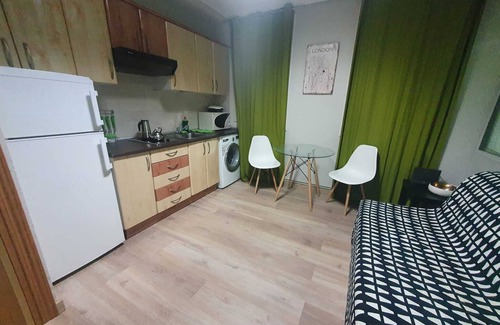 Goya Apartment | Discover Comfort at Centro Goya Apartment for Your Stay
