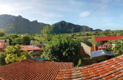 Amatlan Cabin | Discover Centro Holístico Yolotl in Tepoztlán, Amatlán
