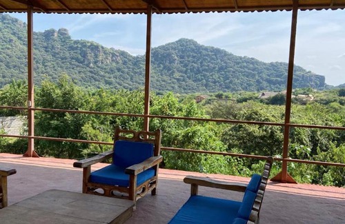Amatlan Cabin | Discover Centro Holístico Yolotl in Tepoztlán, Amatlán