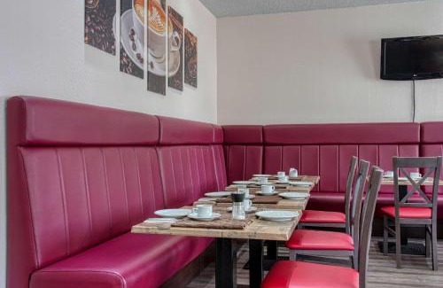 Boeblingen Hotel | Pet-Friendly Centro Hotel Böblingen for Family Getaways
