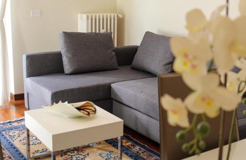 Bergamo Apartment | Elegant Centro Apartment: Family-Friendly with Dining Options