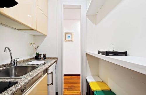 Borgonuovo Apartment | Centro Piazza San Marco 1 Bright & Central Apar