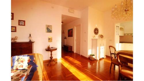 Recanati Old Town Apartment | Historic Centro Storico: Family-Friendly Stay Awaits