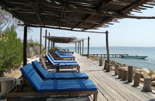 Rosario Islands Hotel | Discover Centro Ubuntu: Beachfront Bliss with Ocean Views