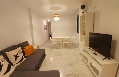 Parque Ayala Apartment | Prime Location Near Centro y Playa with Family-Friendly Amenities