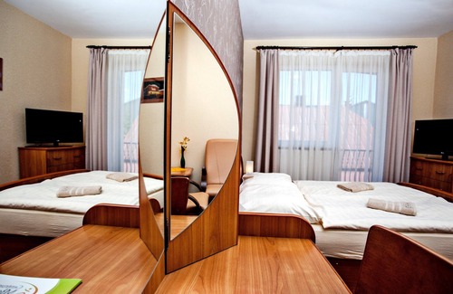 Augustow Hotel | Welcoming Centrum Młodości: Spa, Dining & Family-Friendly