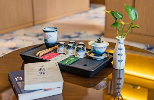 Huaiyin Hotel | Discover Century Runhua Hotel: 4-Star Comfort Awaits