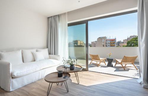 Kerameikos Apartment | Discover Ceramian Athens: Family-Friendly 4-Star Retreat