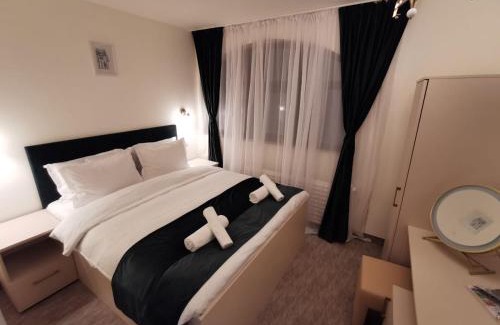 Rasnov Hotel | Relaxing Cerbul Chalét: Wellness Retreat with Ocean Views