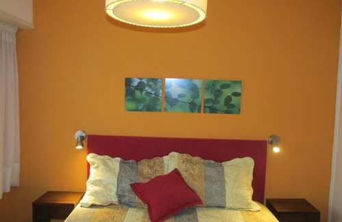 Miramar Apartment | Conveniently Located Hotel: Guest Rated 10/10 Experience