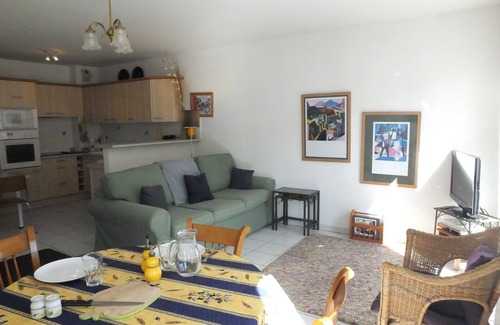 Ceret Apartment | Bright Ceret Centre Apartment with Mountain Views & A/C