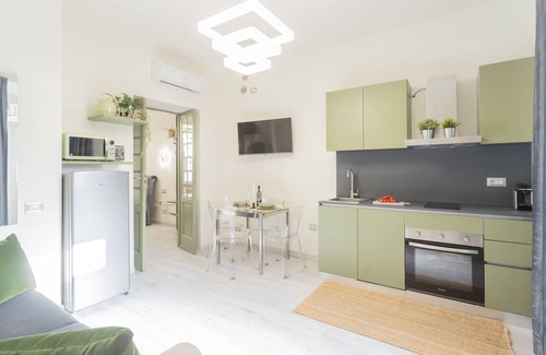 Cernobbio Apartment | Discover Comfort at Cernobbio Green Suite with Spa & Kitchen
