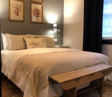 Vigo House | Family-Friendly Stay at CERQUIDE3 with 9.9/10 Rating