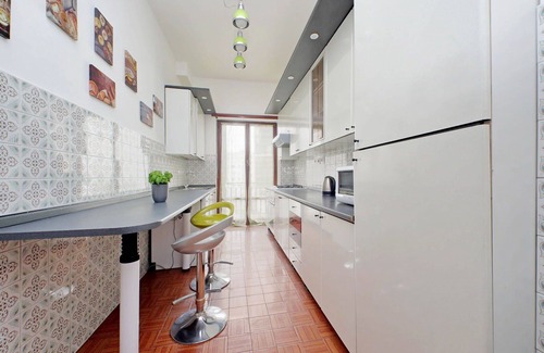 San Giovanni Apartment | Ideal Rome Apartment for Families with 4 Bedrooms
