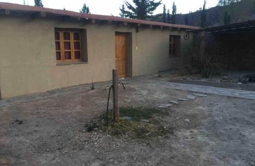 Tilcara House | Discover Cerro Amarillo: Pet-Friendly Cabaña de Juella