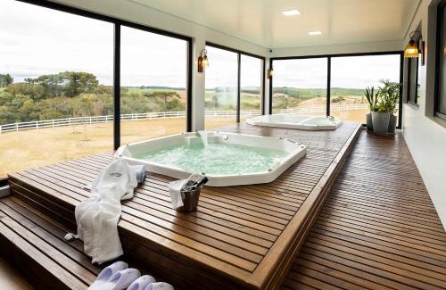 Capao Alto Hotel | Discover Comfort at Cerro Azul Hotel Fazenda - Pet Friendly!