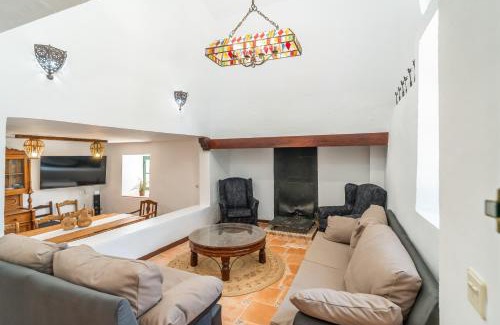 Priego de Cordoba House | Cerro de la Cruz, increíbles vistas en el centro de Andalucía