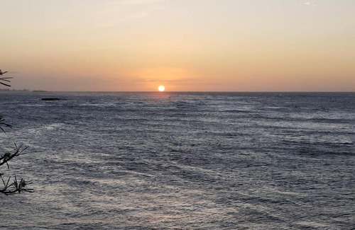 Cerro Gordo Apartment | Beachfront Oasis: Walk to the Ocean & Pet Friendly Stay