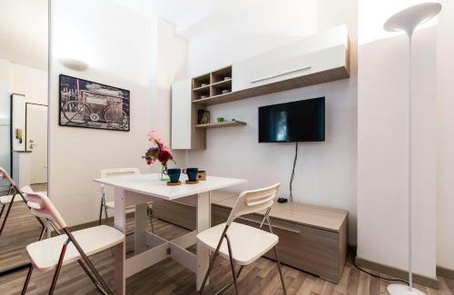 Garegnano Apartment | Family-Friendly Stay at Certosa 284 with Great Reviews