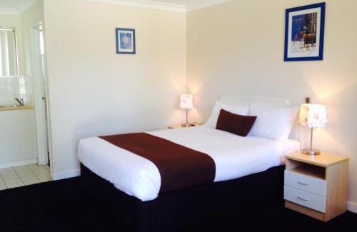 Cervantes Hotel | Discover Cervantes Pinnacles Motel: Family-Friendly Stay