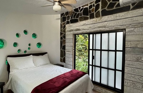 Xilitla Hotel | Elegant Cerveceria James Hotel y Spa with Pool & Pet-Friendly