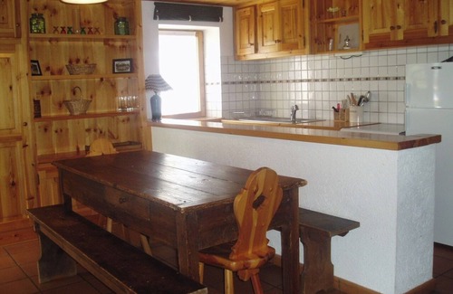 Antey-Saint-Andre Ski Chalet | Experience Cervin Matterhorn: Family-Friendly Retreat