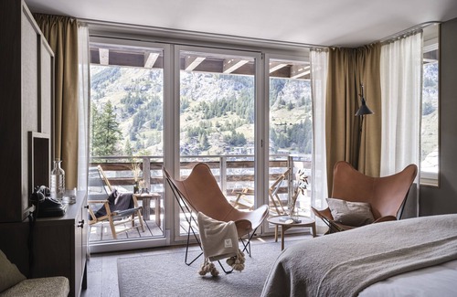 Zermatt Hotel | Experience CERVO Mountain Resort: 5-Star Luxury Awaits