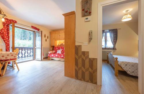 Alba Apartment | Exceptional Cesa Ariale: Child-Friendly Stay with Top Reviews