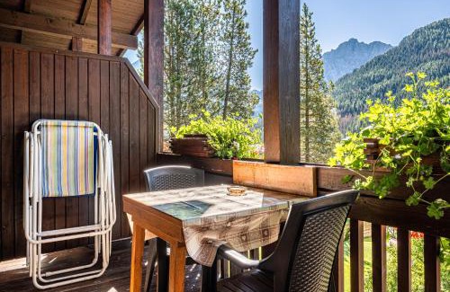 Canazei Apartment | Family-Friendly Cesa Soramurat Appartamento 7 Awaits You