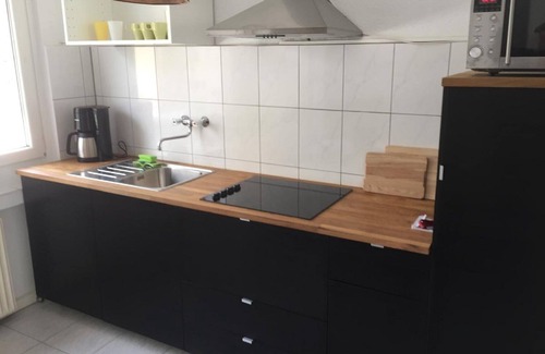 Fabron Apartment | Cozy 1-Bedroom Apartment with Inviting Pool Access