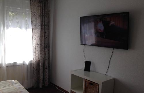 Fabron Apartment | Cozy 1-Bedroom Apartment with Inviting Pool Access