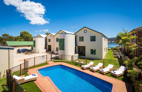 Merimbula Apartment | Premium 3 Bedroom Lake View at Cetacea Luxury Apartments