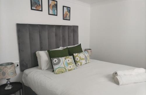 Kraaifontein House | Exceptional Cethone Guest House: Child-Friendly Retreat