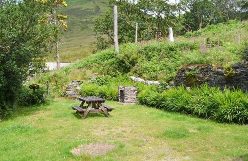 Mawddwy House | Discover Ceunant: Family & Pet-Friendly Getaway Awaits!