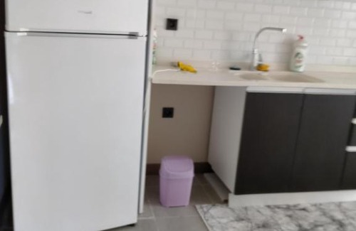 Arakli Apartment | Discover Cevahir Turizm: Family-Friendly Getaway Awaits