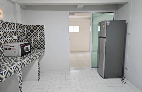 San Sai Bed & Breakfast | Budget-Friendly Stay at CG BNBHOTEL with Family Amenities