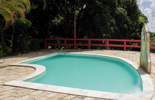 Sao Lourenco da Mata House | Relaxing Getaway with Pool and Spa in São Lourenço da Mata