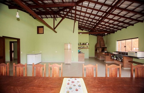 Joanopolis House | Relaxing Getaway with Pool and Scenic Views in Cach. dos Pretos