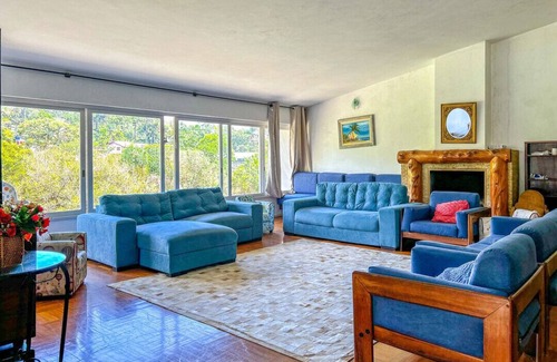 Teresopolis House | Discover Comfort at Chácara: Wi-Fi, Pool & Family Fun