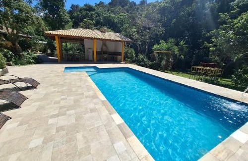 Juquitiba House | Chácara com 05 dormitórios, piscina e Lazer LT0040