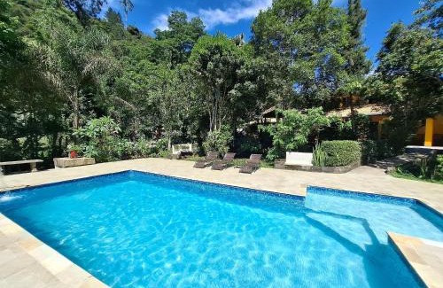 Juquitiba House | Chácara com 05 dormitórios, piscina e Lazer LT0040