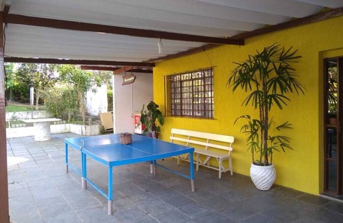 Cotia House | Family-Friendly Retreat Surrounded by Nature for Special Moments