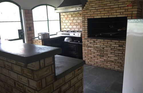 Sorocaba House | Serene Chácara Surrounded by Nature and Family-Friendly Fun