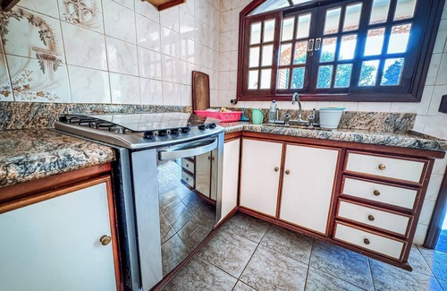 Itatiba House | Inviting Chácara with Pool and WiFi in Bragança Paulista