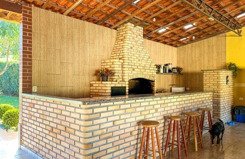 Guararema House | Relaxing Getaway with Wi-Fi and Leisure Activities in Guararema
