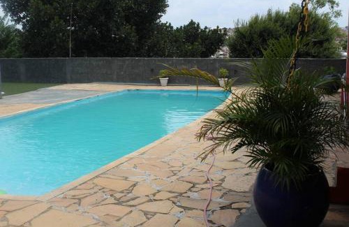 Varzea Paulista House | Pet-Friendly Retreat at Chácara da Bia for Memorable Family Stays