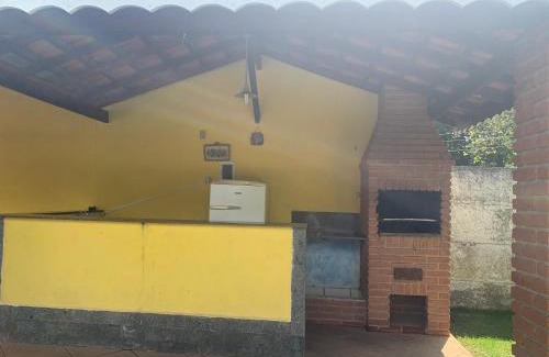 Bairro Canedos House | Pet-Friendly Chácara das Violetas with Pool & High Ratings