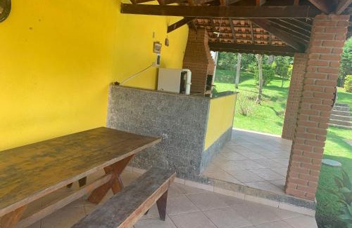 Bairro Canedos House | Pet-Friendly Chácara das Violetas with Pool & High Ratings